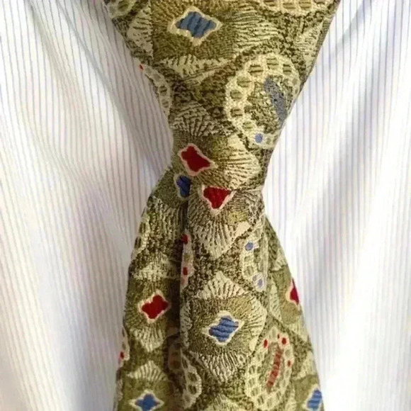 West Coast Classique Y2K Silk Neck Tie - Picture 2 of 5